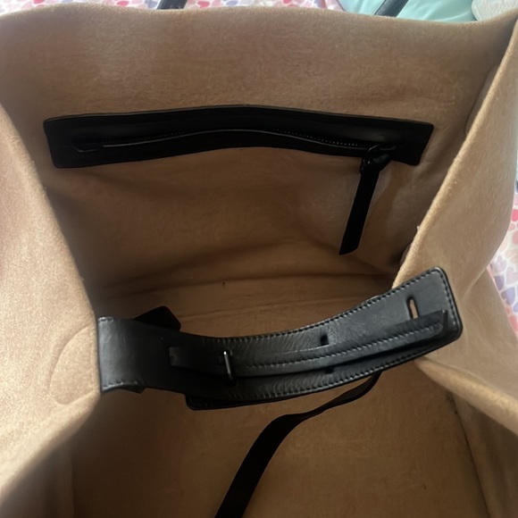 Celine it’s perfect - Picture 4 of 4